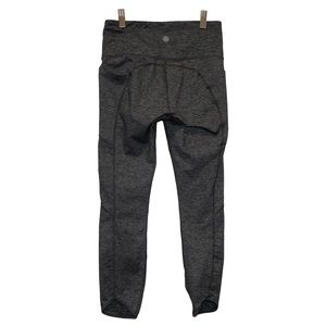 Athleta Women’s Black/Gray Leggings with pockets Size S